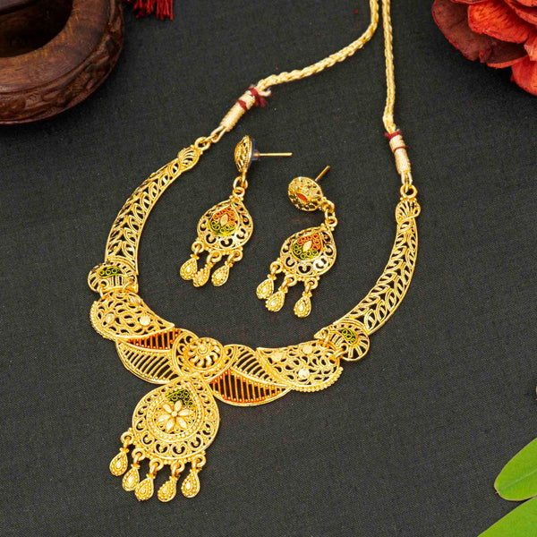 Attractive Choker Gold Plated Necklace Set for Women and Girls