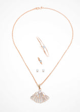 Rose Gold Zircon Studs Pendent Necklace For Women and Girls.